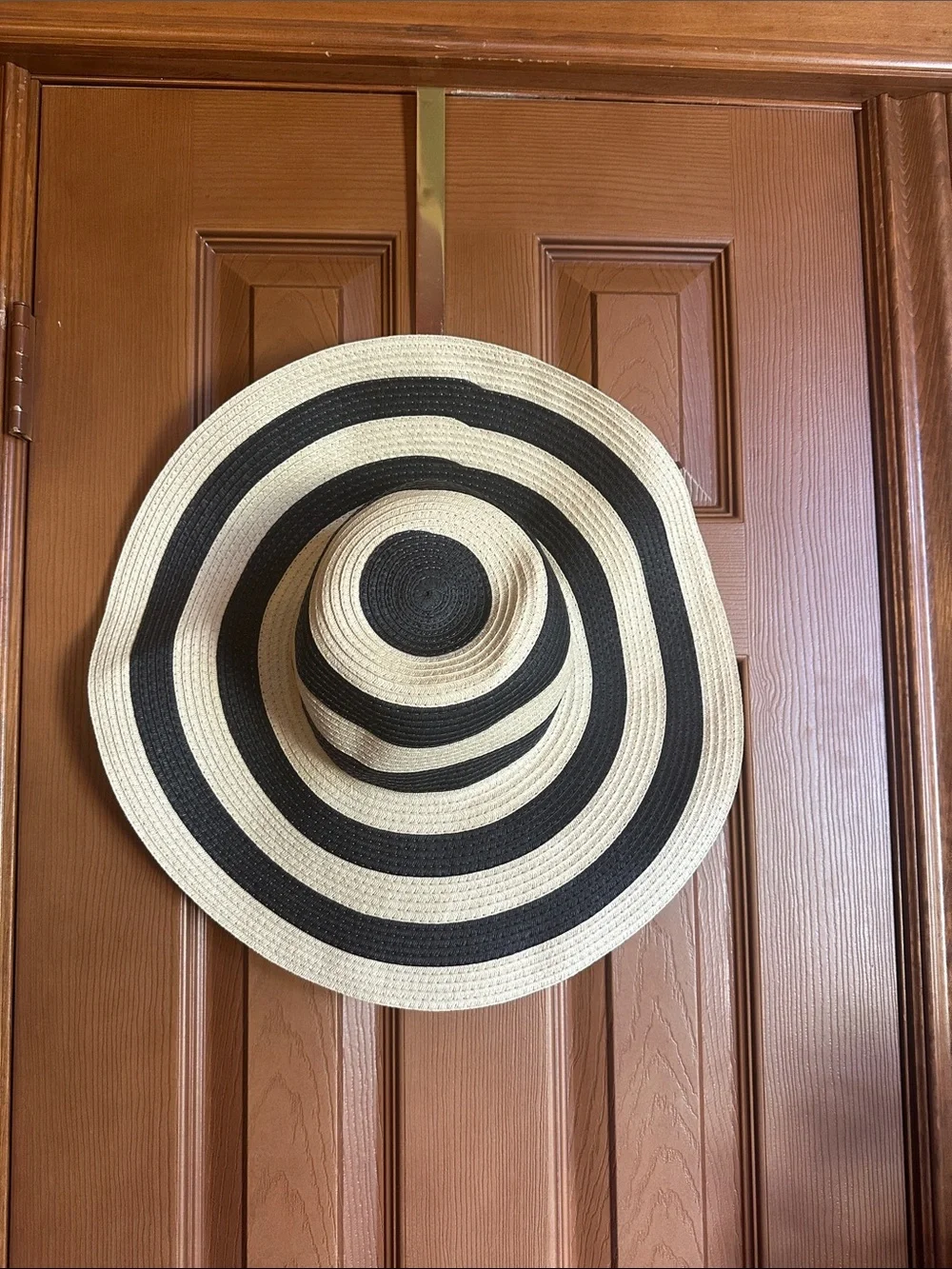 NWT LOFT Black & Natural Striped Floppy Straw Sun Hat